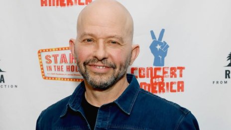 Джон Крайър разкри шокиращата си заплата за „Двама мъже и половина“