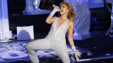 Дженифър Лопес споделя най-големите си тайни за красота