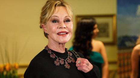 Мелани Грифит се снима по бельо на 63, но защо?