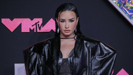 Цял живот чака него – Деми Ловато отново е сгодена