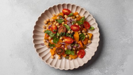 Най-вкусните есенни салати със сезонни продукти