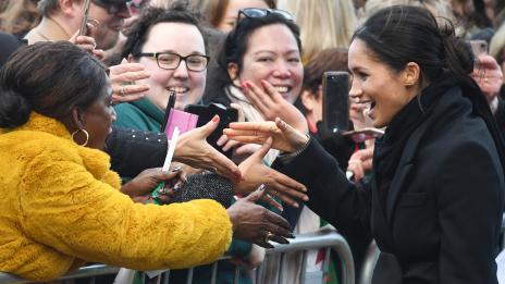 Палто или тренчкот: Изборът на Меган Маркъл