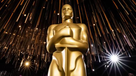 Отлагат наградите „Оскар“ с два месеца