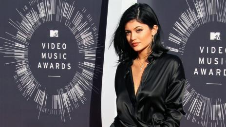 Тяло на седмицата: Кайли Дженър вдига градусите