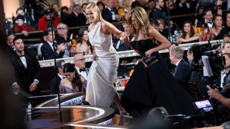 Дженифър Анистън била до Рийз Уидърспун след развода 