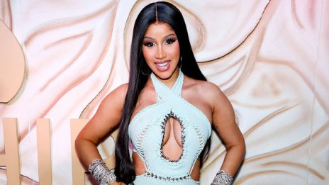 Карди Би иска да обяви името на сина си по уникален начин