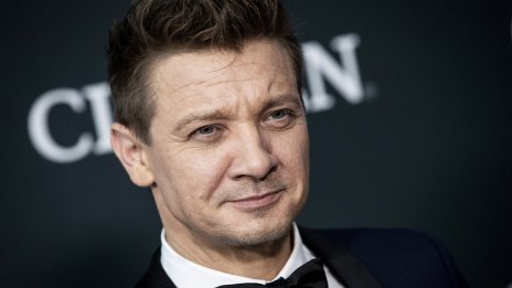 Какво пише в доклада на властите за инцидента с Джеръми Ренър?