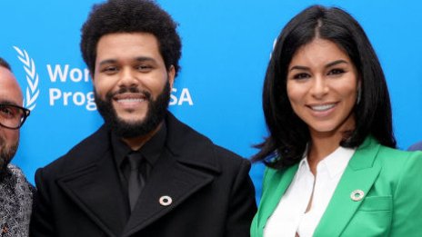 Без усилия: Тhe Weeknd си хваща гаджета от един приятелски кръг!