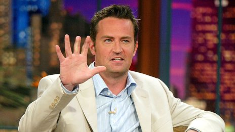 „Време е хората да чуят моята история“: Матю Пери пише автобиография