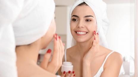 Как да нанасяте правилно хидратиращ крем?