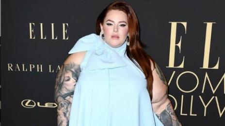 Тес Холидей – отново гола, отново откровена