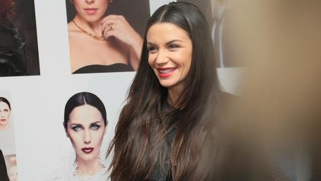 Диляна Попова се снима гола за календар 2021