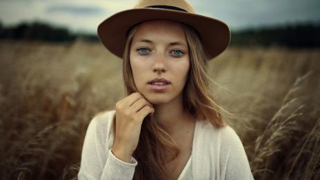 Противоположно обличане - модното правило за есента 