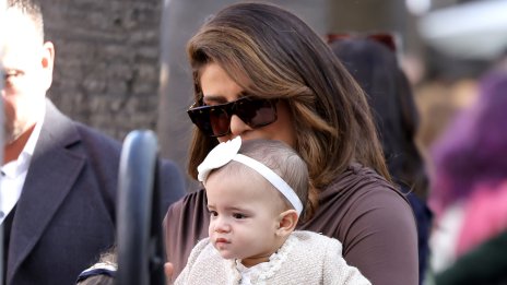 Приянка Чопра с нови снимки на 1-годишната си дъщеря