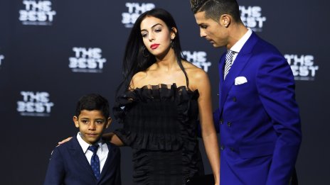 Джорджина Родригес с доживотна издръжка от Роналдо