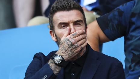 Смело: Дейвид Бекъм се появи с бели чорапи и черни джапанки