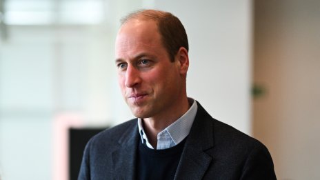 По мъжки: Принц Уилям заведе сияещия принц Джордж на мач на „Астън Вила“