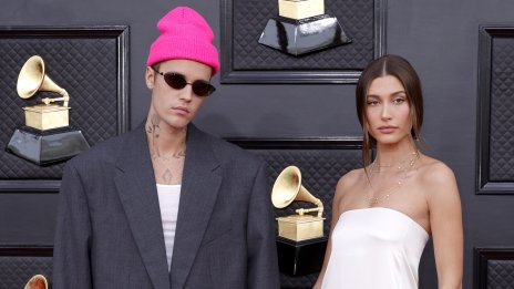 Джъстин и Хейли Бийбър споделиха нова романтична снимка