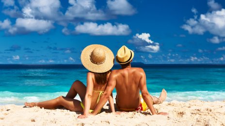 Иво Аръков с плах поздрав към гаджето за рождения ден 