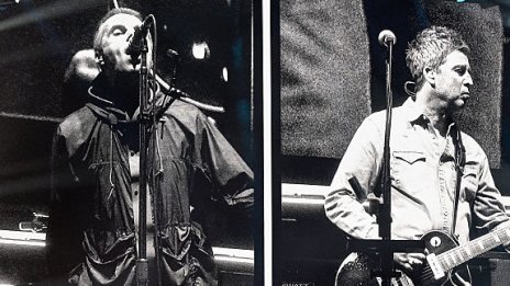 Лиъм Галахър критикува „арогантния“ си брат Ноел, след триумфалното завръщане на групата им Oasis 