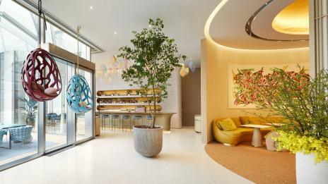 Louis Vuitton ще отвори кафене и ресторант 