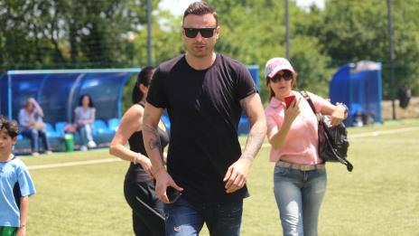 Димитър Бербатов готов с книгата си на английски