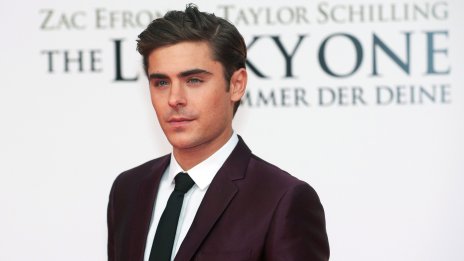 Зак Ефрон: Борех се с депресия заради външния си вид