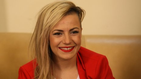 Поли Генова роди второто си дете