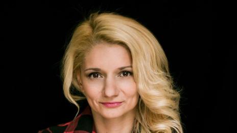 Яна Огнянова: Все едно някой те кара насила да правиш най-хубавото на света