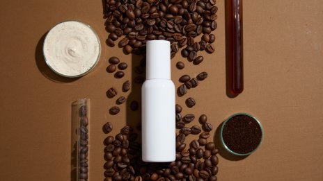 Може ли кофеинът да помогне за растежа на косата