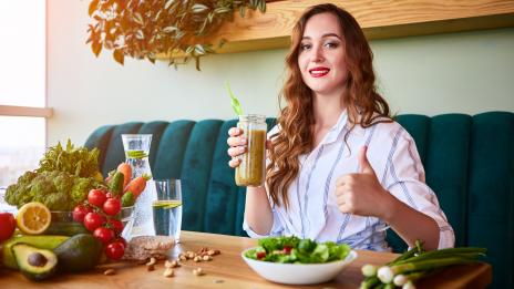 Грижа за кожата през пролетта – как да се храните, за да бъде по-чиста тя? 