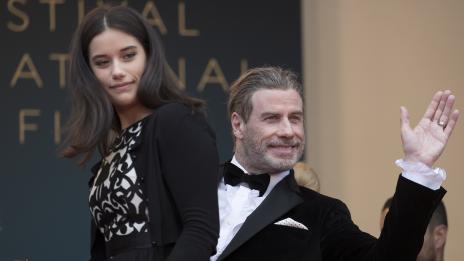 Джон Траволта и дъщеря му Ела пресъздадоха сцена от „Брилянтин“