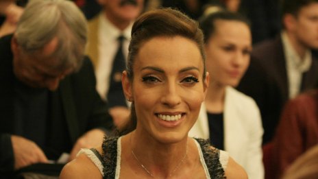 Ивет Лалова показа личицето на новородения си син