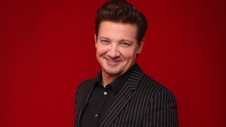 Джеръми Ренър за това, което е видял, когато е „загинал“ при инцидента със снегорина