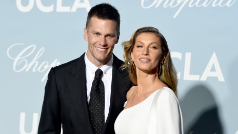 Том Брейди пак се пенсионира, Жизел снима реклама по бански