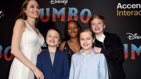 Нокс и Вивиан Джоли-Пит на 17 – Брад все още се надява да възстанови връзката си с тях