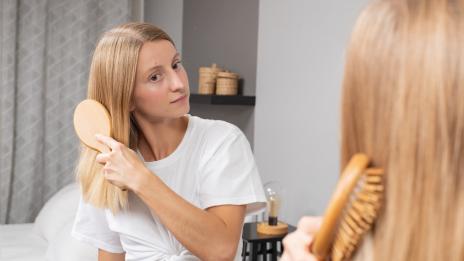 5 натурални средства за овлажняване на косата 