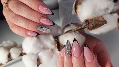 Есенен маникюр: Пет идеи за акрилни нокти