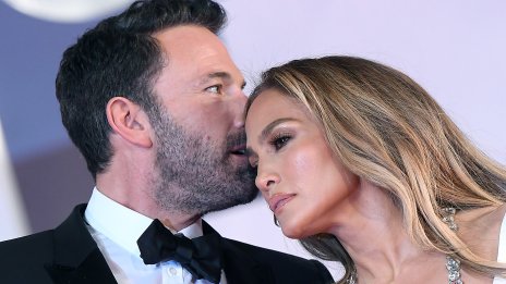 Бащата на Бен Афлек не знаел за годежа 