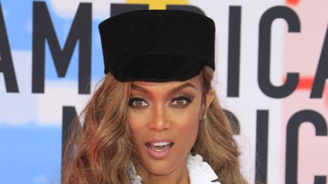 Тайра Банкс с диамантен пръстен. Задава ли се сватба?