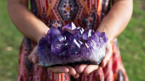 Според китайския зодиак: Кой кристал ви носи късмет? (1 част)