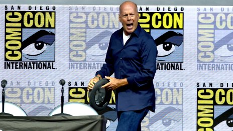 Брус Уилис няма търпение да стане дядо и да се радва на внуците си