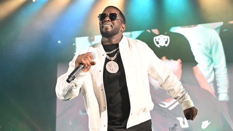 Необезпокоен: Шон „Диди“ Комбс сподели великденски снимки на малката си дъщеря 