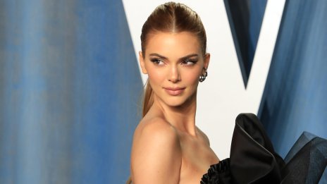 Звездна мода: Кендъл Дженър със стилно предложение