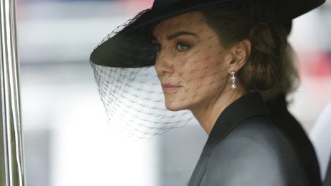 Начинът на живот на Кейт Мидълтън се променя на фона на лечението от рак