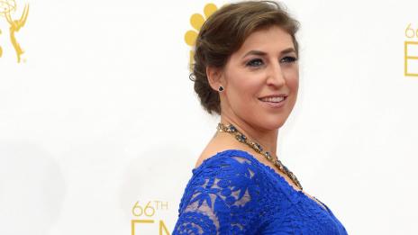 Майим Биалик говори открито за хранителното си разстройство  