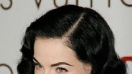 Ретро изисканост в бельото ала Дита Фон Тийз