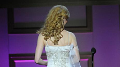 Никол Кидман и Чарлийз Терон в транссексуална любов