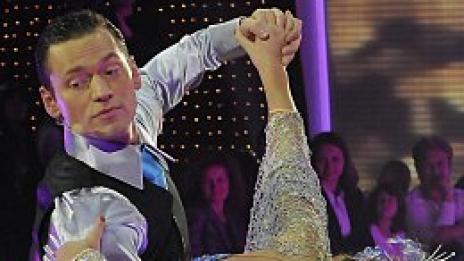 Орлин от Dancing Stars: На сцената слушам и изпълнявам