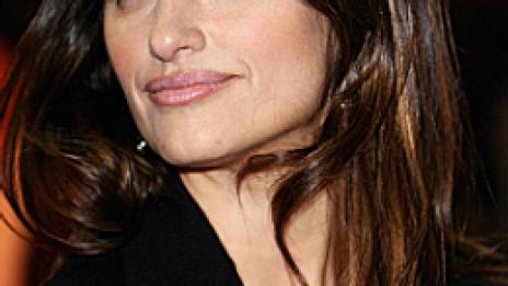 Брюнетки в действие